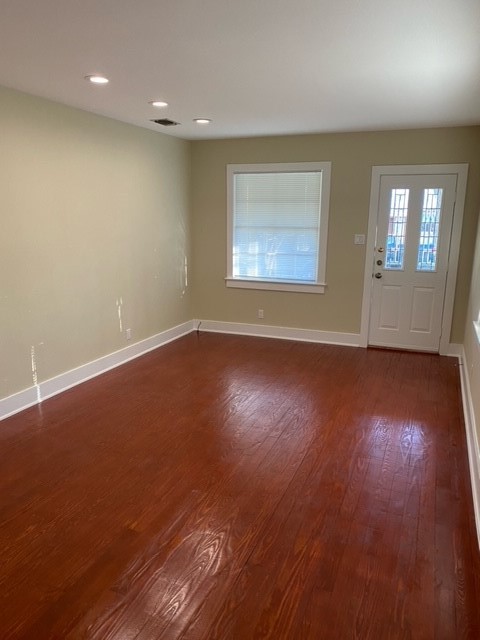 1808 W 38 ST