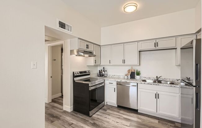 1 bed, 1 bath, 725 sqft, $1,050