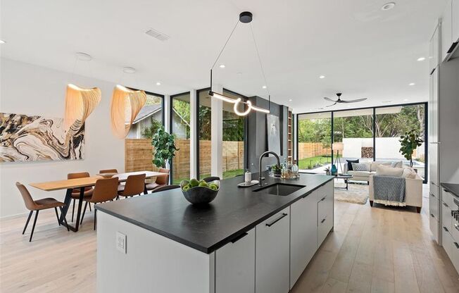 Stunning New Construction Home in Bouldin Creek