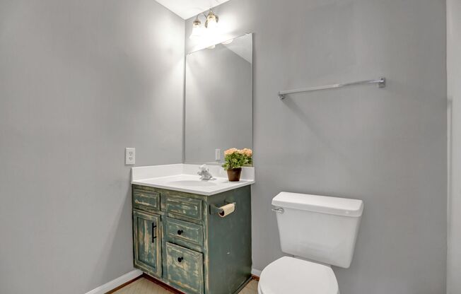 Charming End Of Group Townhome for Rent