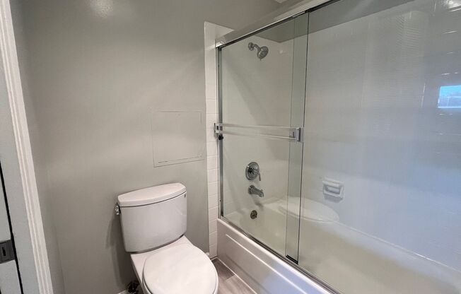 1 bed, 1 bath, 595 sqft, $2,695, Unit 103