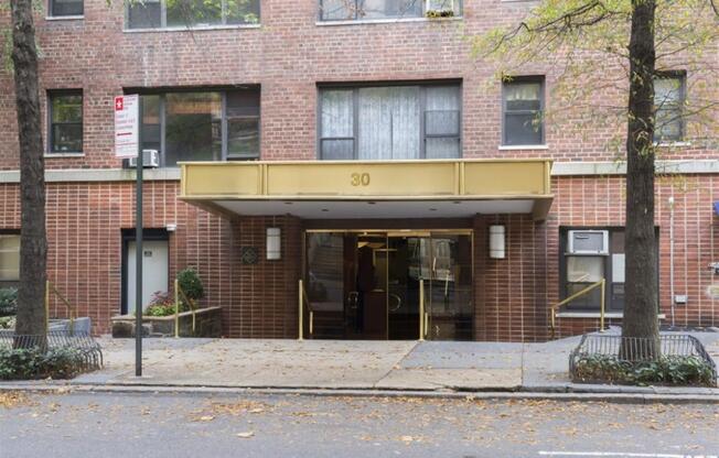 30 E 37th St, New York NY