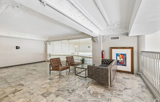 Studio, 1 bath, 345 sqft, $1,165, Unit 307
