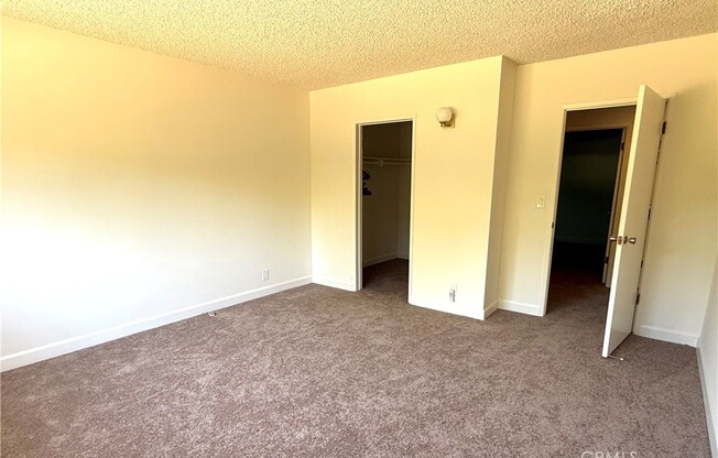 11153 AMIGO AVE