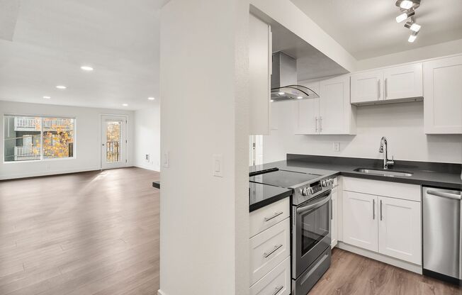 2 beds, 2 baths, 910 sqft, $2,495, Unit 302