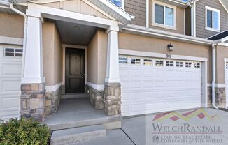 3 beds, 2.5 baths, $2,195