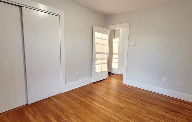 1 bed, 1 bath, 775 sqft, $1,600, Unit 3