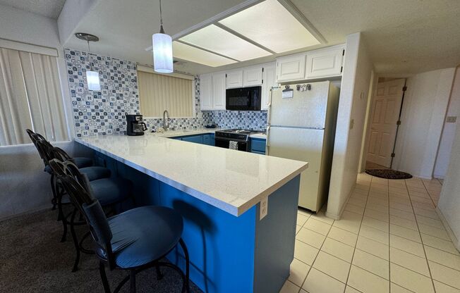 2 beds, 2 baths, $1,675, Unit # 3I