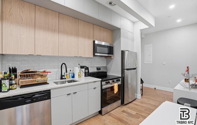 3 beds, 2.5 baths, $7,188, Unit 1D