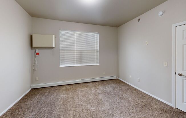 2 beds, 2 baths, 1,375 sqft, $1,325, Unit 1305-100