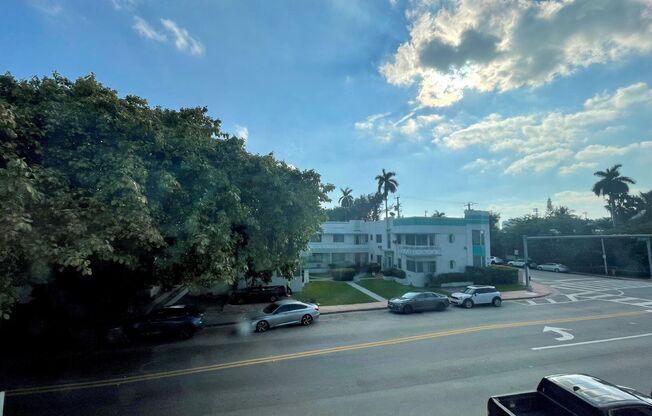 Studio, 1 bath, 446 sqft, $1,750, Unit 12