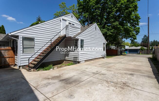 Charming One Bed Unit in Quiet Brentwood-Darlington Neighborhood!