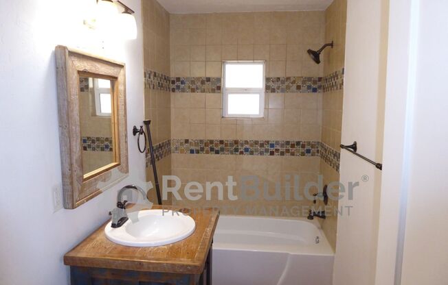 3 beds, 2 baths, $2,095