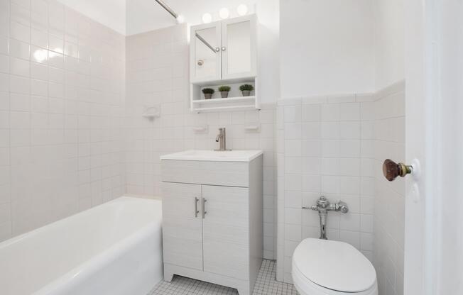 243 W AVE 1507