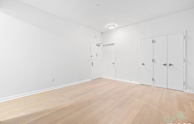 Studio, 1 bath, $4,200, Unit 18K