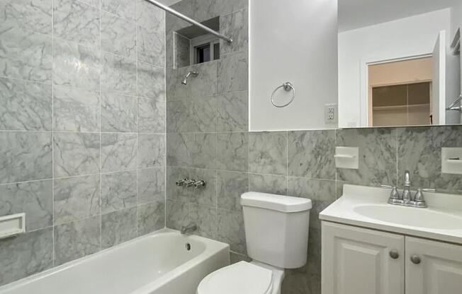 200 W 123 ST