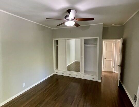 1 bed, 1 bath, 900 sqft, $3,495