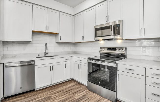 1 bed, 1 bath, 692 sqft, $1,545, Unit 102