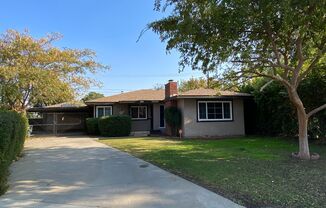 Charming 3 BD 2 BA House in Central Bakersfield with spacious lot