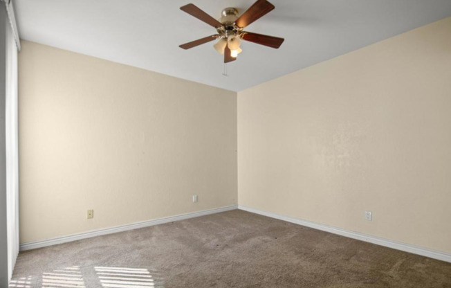 2 beds, 2 baths, $2,895, Unit # 09