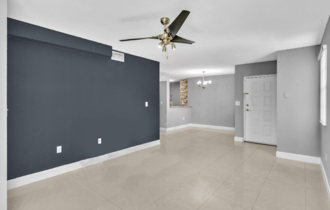 2803 NW 33 ST