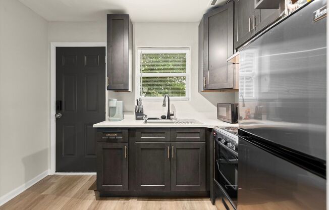 Experience Stylish Urban Living in the heart of Summerhill's Modern Chic Two-Bedroom Apartment