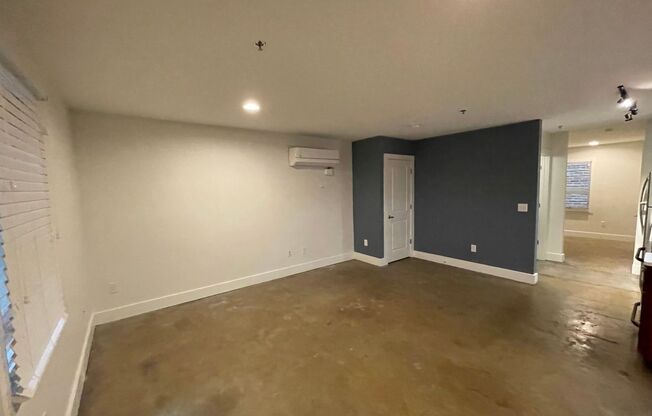 1 bed, 1 bath, 465 sqft, $1,081, Unit Apt 109