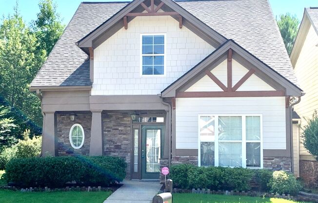 50 Covington Terrace: Amazing Single Family Home!  Conveniently Located in Newnan! AVAILABLE NOV. 2025!