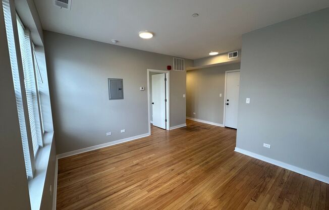 1 bed, 1 bath, $1,625, Unit 307