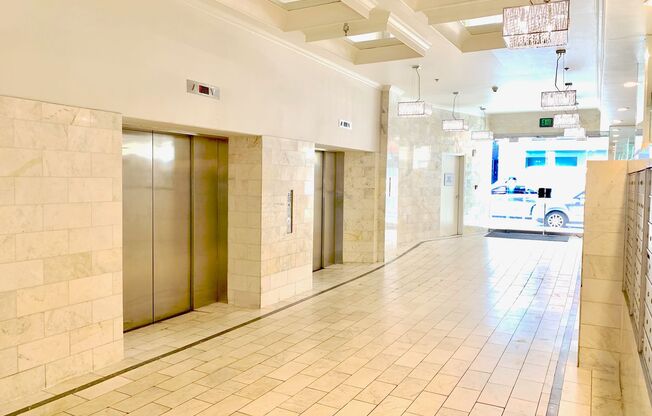 1 bed, 1 bath, $2,195