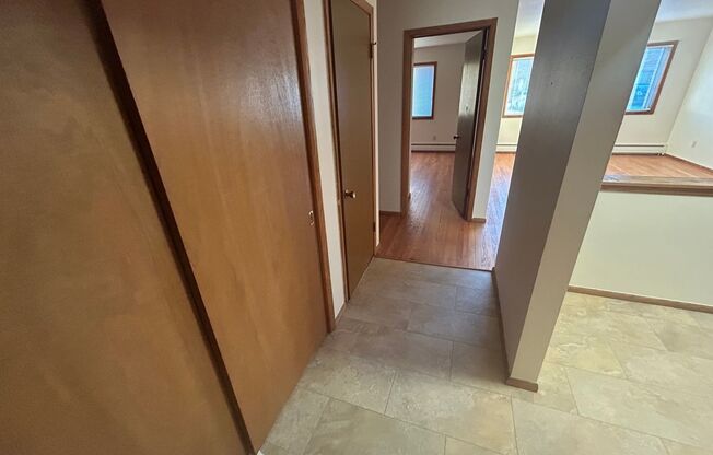 10253 W Cleveland Ave