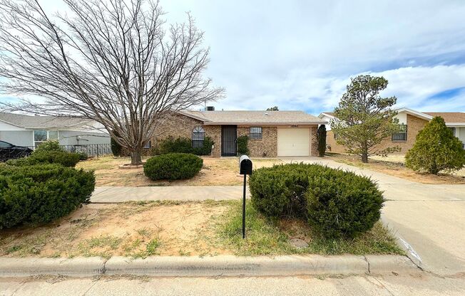 Northeast El Paso 3 Bed Refrig A/C