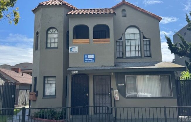 3 beds, 1 bath, 1,075 sqft, $2,495, Unit 2028-A