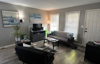 2 beds, 2 baths, $1,595