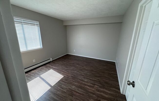 2 beds, 1 bath, 853 sqft, $1,495