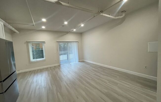 Studio, 1 bath, 505 sqft, $2,050, Unit B-13