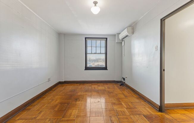 1 bed, 1 bath, 530 sqft, $895, Unit 319