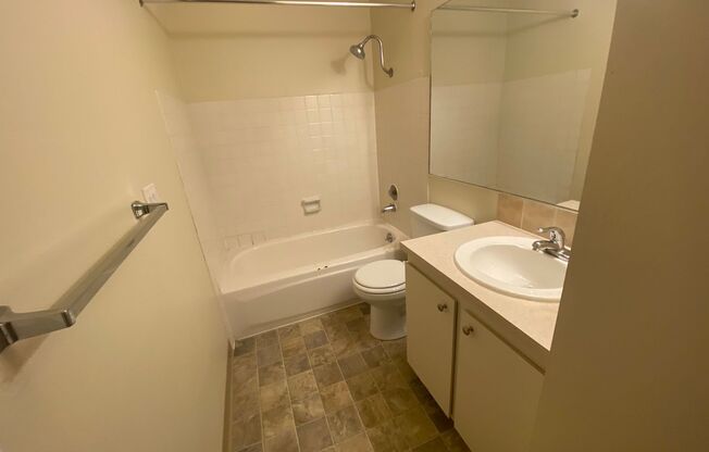 1 bed, 1 bath, 528 sqft, $1,445, Unit 103