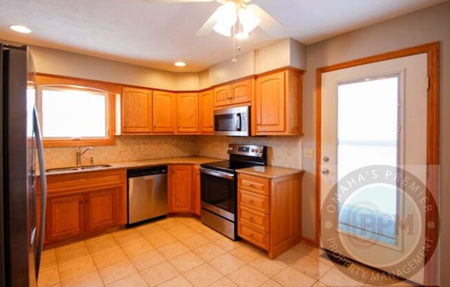 Spacious 3Bed/ 1Bath Home