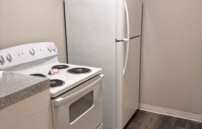 1 bed, 1 bath, 267 sqft, $1,325, Unit 15