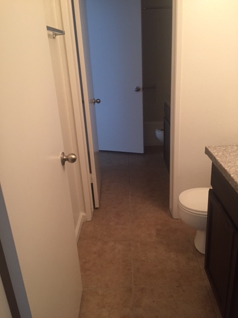 2 beds, 1.5 baths, 975 sqft, $1,535, Unit 130