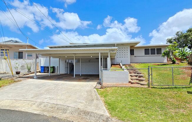 Pearl City - Newly remodeled 3 bedroom, 1 1/2 bath single level home