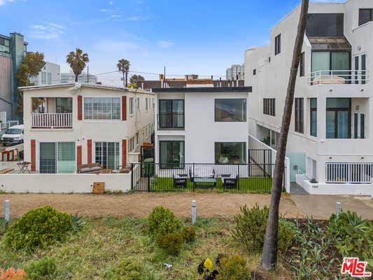 3305 OCEAN FRONT WALK