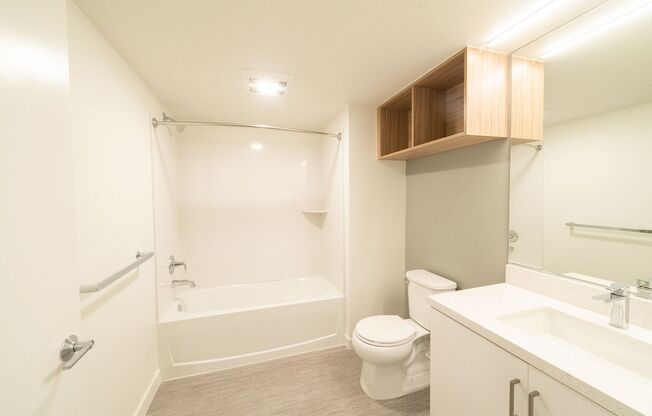 Studio, 1 bath, 395 sqft, $2,595, Unit Fully Furnished Studio Unit (Standard)