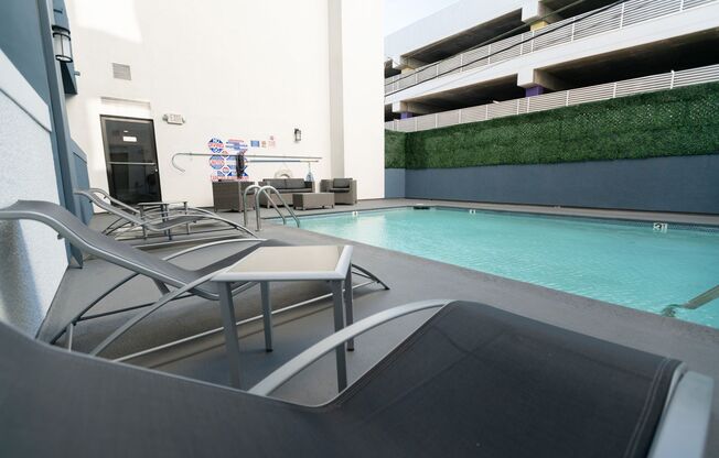 1 bed, 1 bath, 800 sqft, $2,298, Unit 206