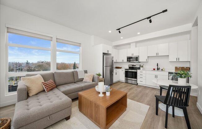 2 beds, 2 baths, 1,045 sqft, $1,890, Unit #209