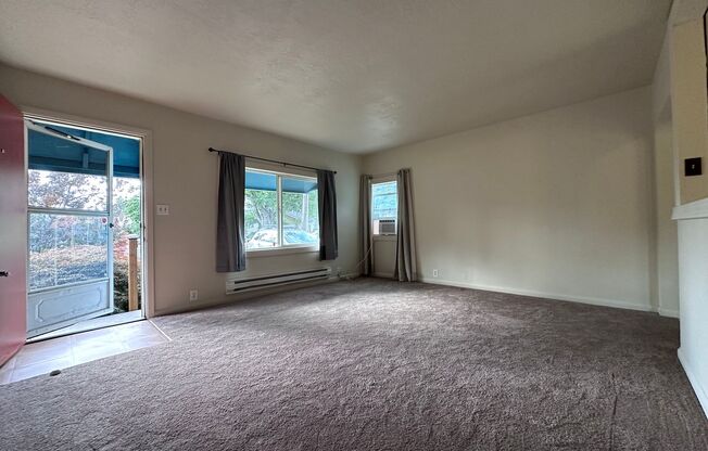 2 beds, 1 bath, $1,795