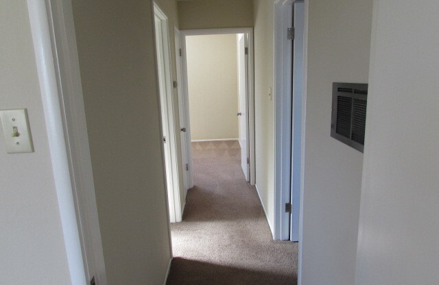 2 beds, 1 bath, $1,750