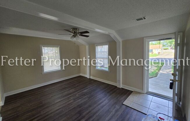 Summer Special! First Month's Rent Free!