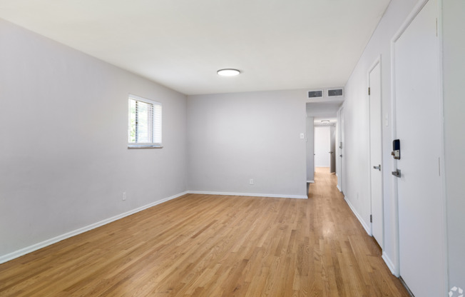 Lindenwood Heights Apartments